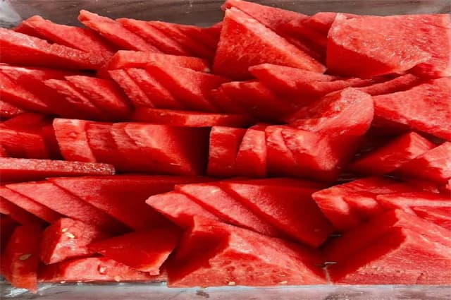 猛料爆料QQ群：获取最新八卦与资讯的聚集地